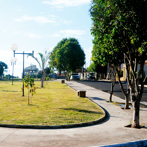 Construção do “Espaço Antonio de Oliveira” do Jardim Eldorado, em parceria com o Gorverno do Estado.